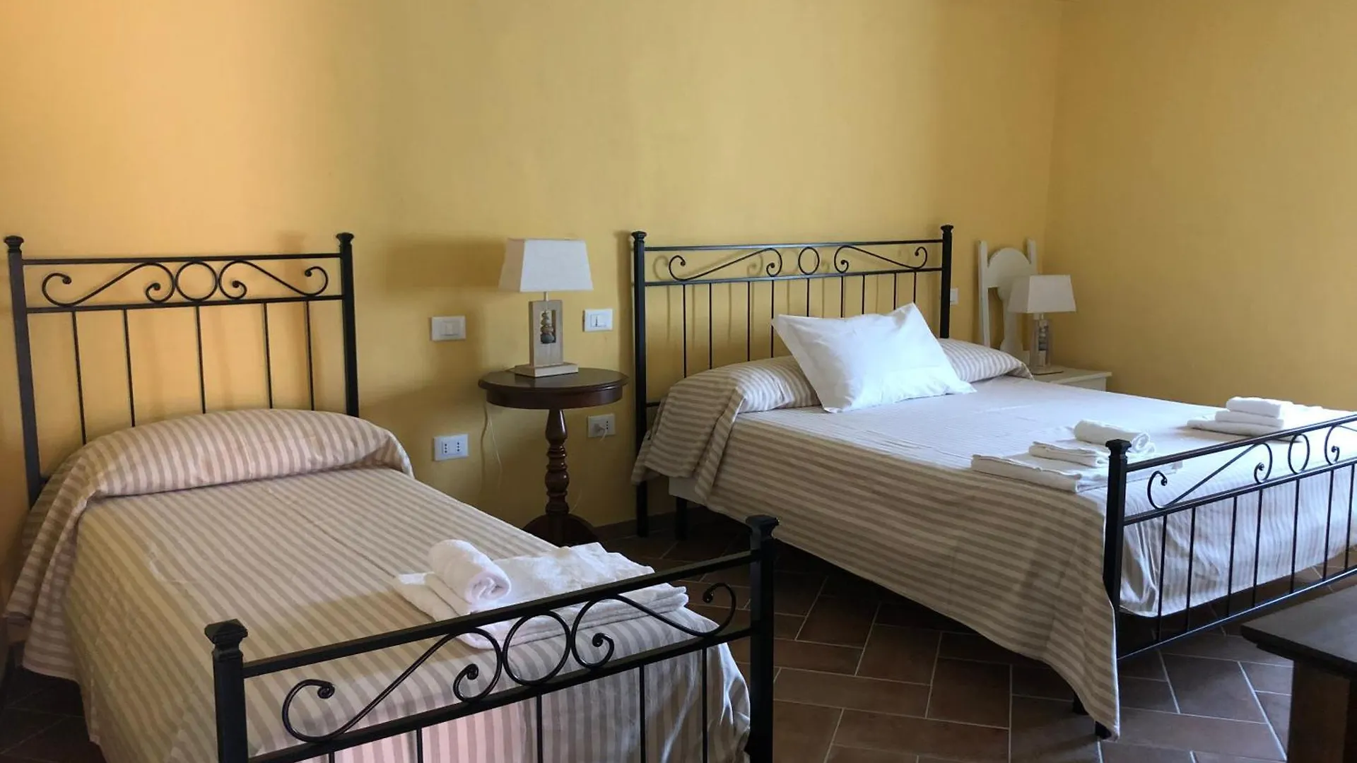 Le Dame Del Borgo Apartment Sassetta 0*,  Italy