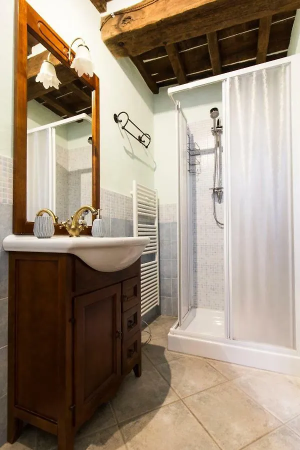 Le Dame Del Borgo Apartment Sassetta Italy