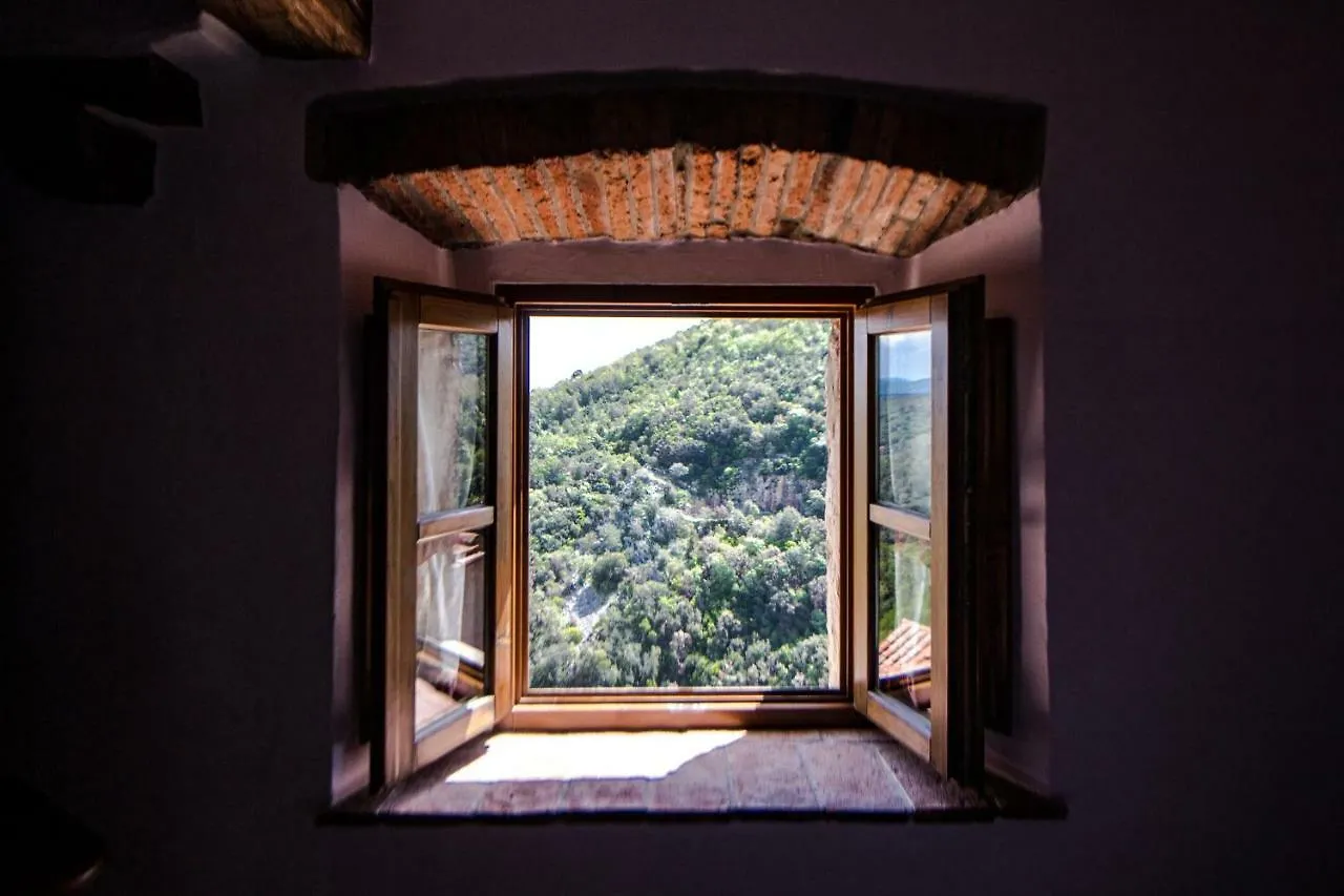 Apartment Ferienwohnung Le Dame Del Borgo Sassetta